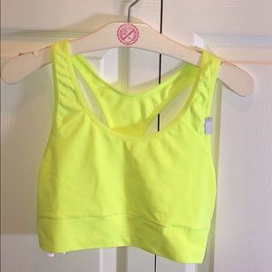 NWT Neon PINK Sports Bra. Size Medium